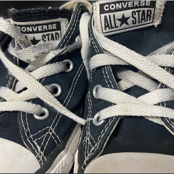 ⭐️CONVERSE ALL STAR KICKS⭐️ - Picture 7 of 9